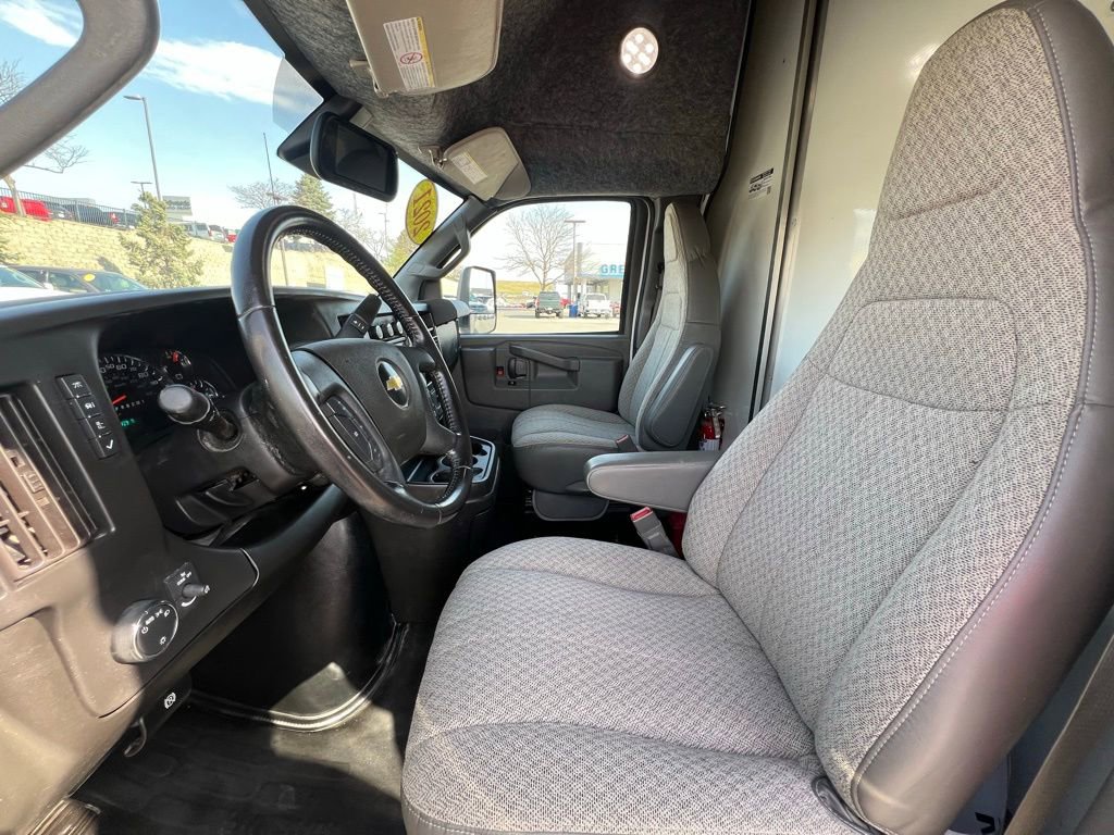 Used 2021 Chevrolet Express 3500 w/ Power Convenience Package image 20