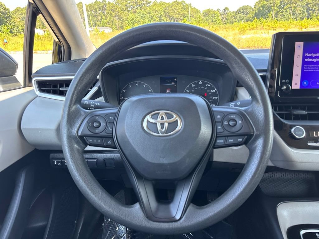Used 2023 Toyota Corolla LE FWD image 20
