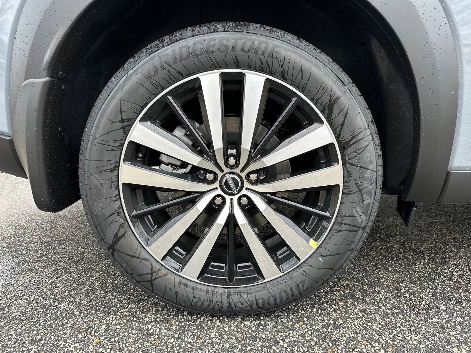 New 2025 Nissan Pathfinder Platinum w/ Cargo Package image 18