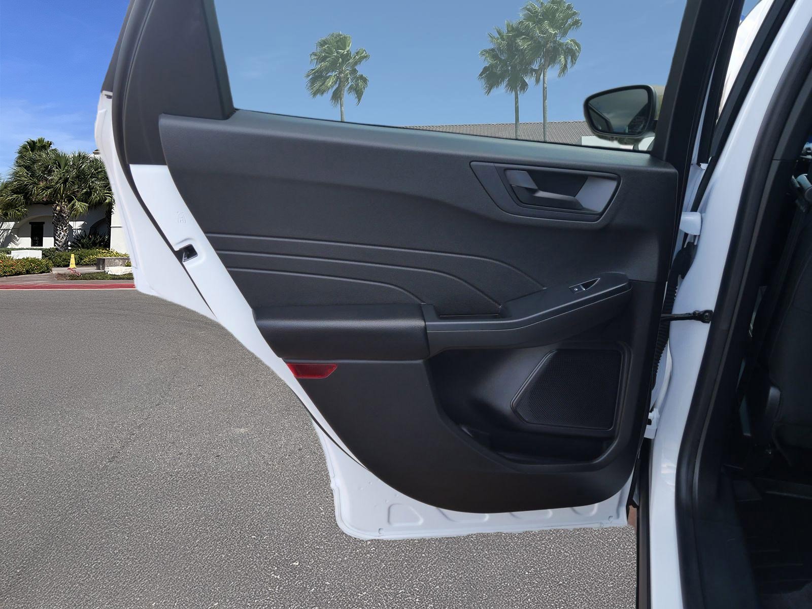 Used 2024 Ford Escape Active image 9