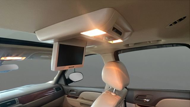 Used 2011 Chevrolet Tahoe LT image 19