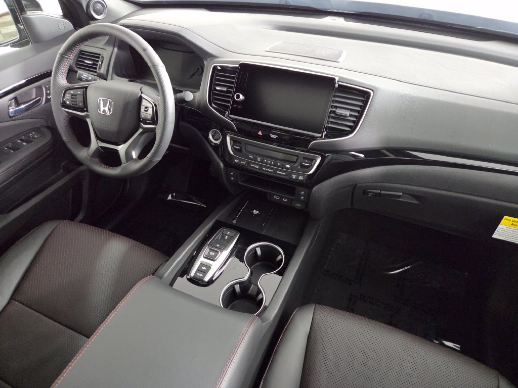 New 2026 Honda Ridgeline Black Edition image 15