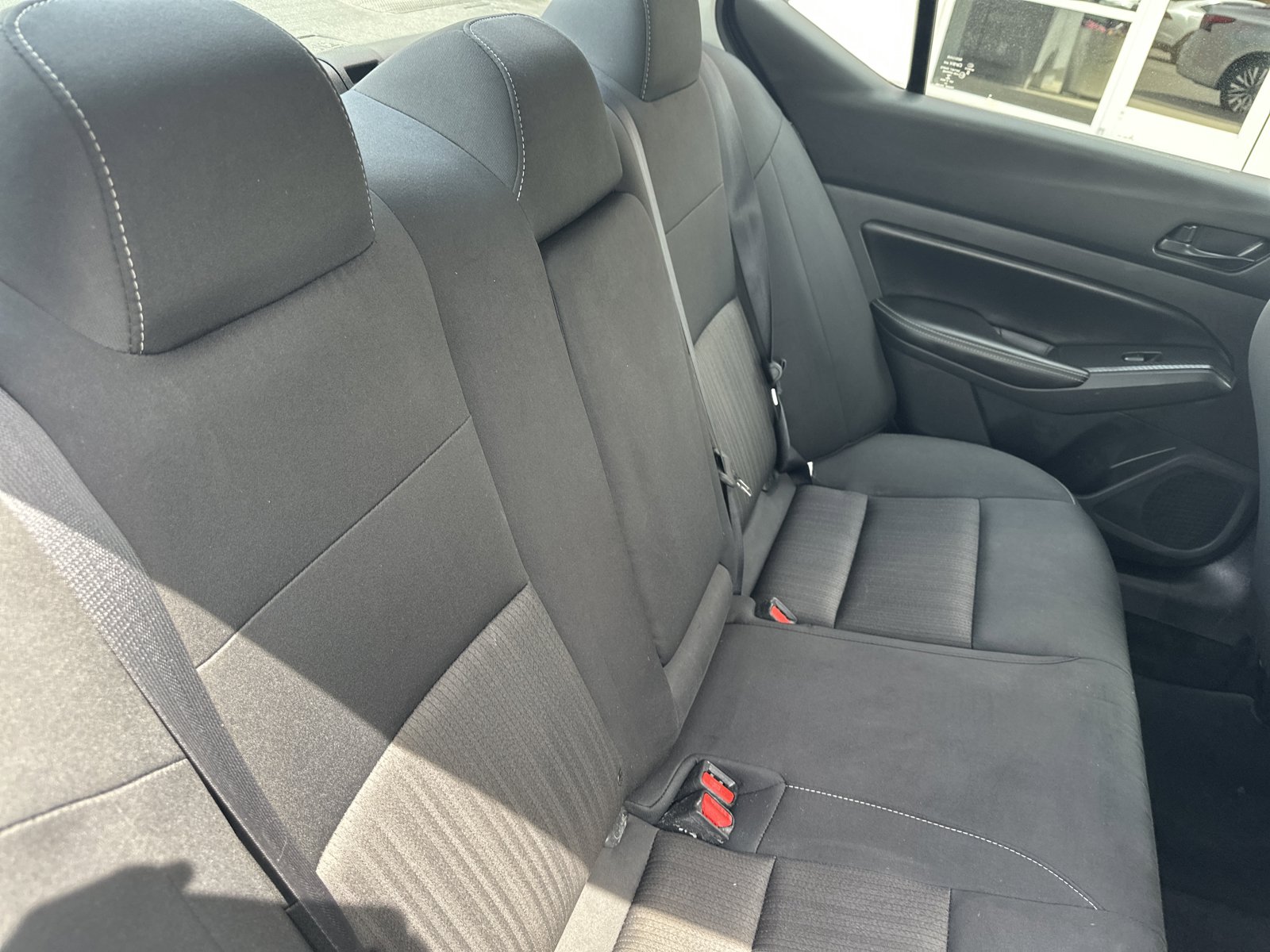 Used 2024 Nissan Altima 2.5 SV FWD image 25