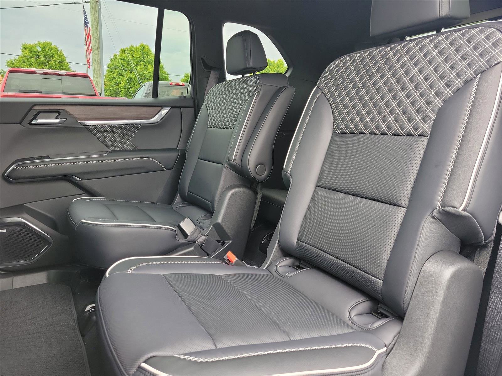 New 2026 GMC Acadia Denali w/ Super Cruise Package AWD/4WD image 14