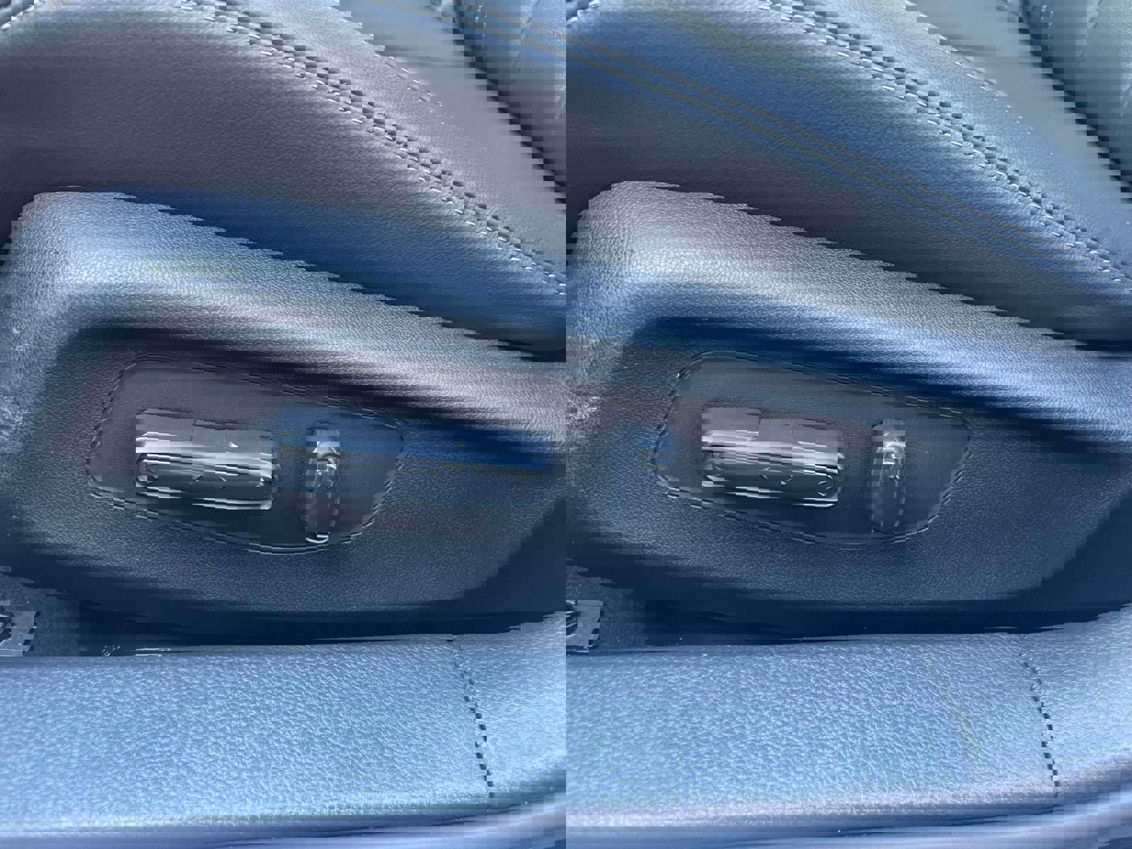 Used 2023 Acura Integra A-Spec image 18