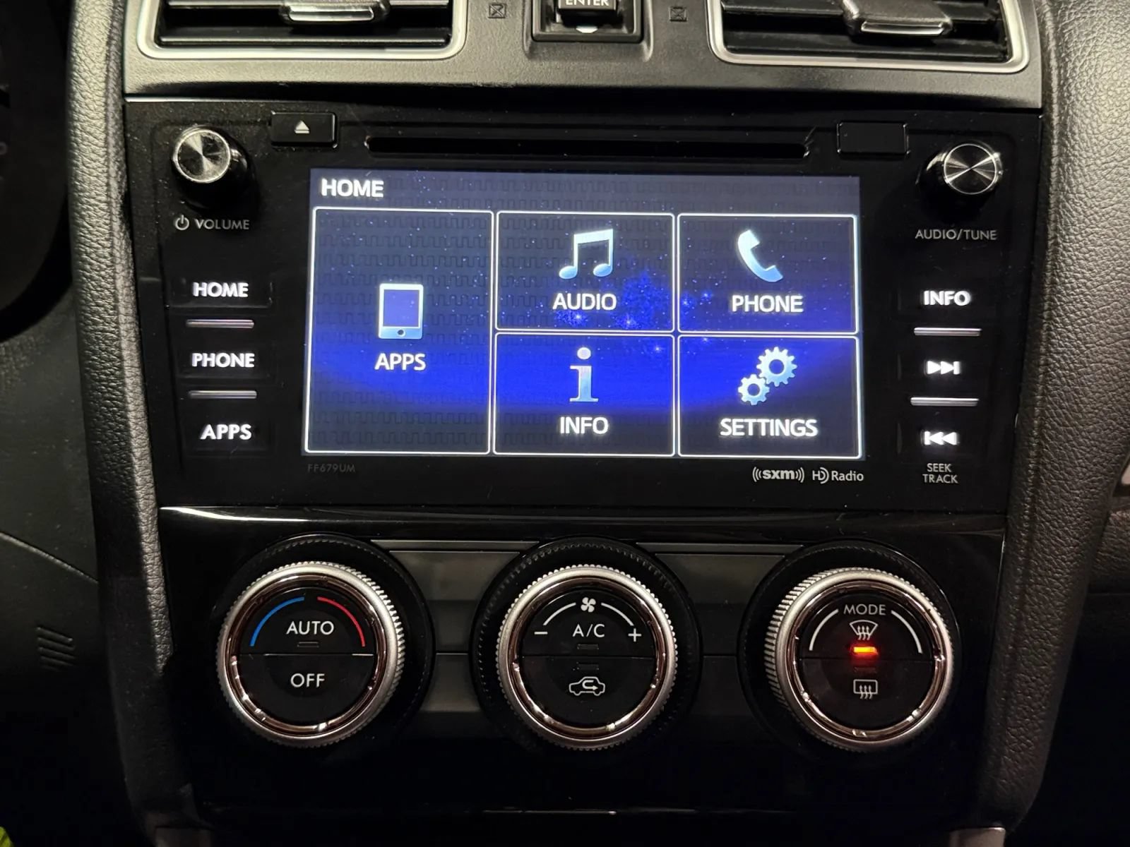 Used 2018 Subaru Forester 2.5i Premium w/ All-Weather Package AWD/4WD image 34