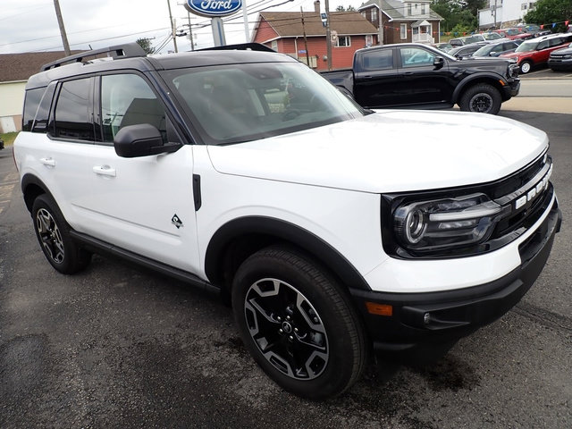 Used 2024 Ford Bronco Sport Outer Banks AWD/4WD image 8