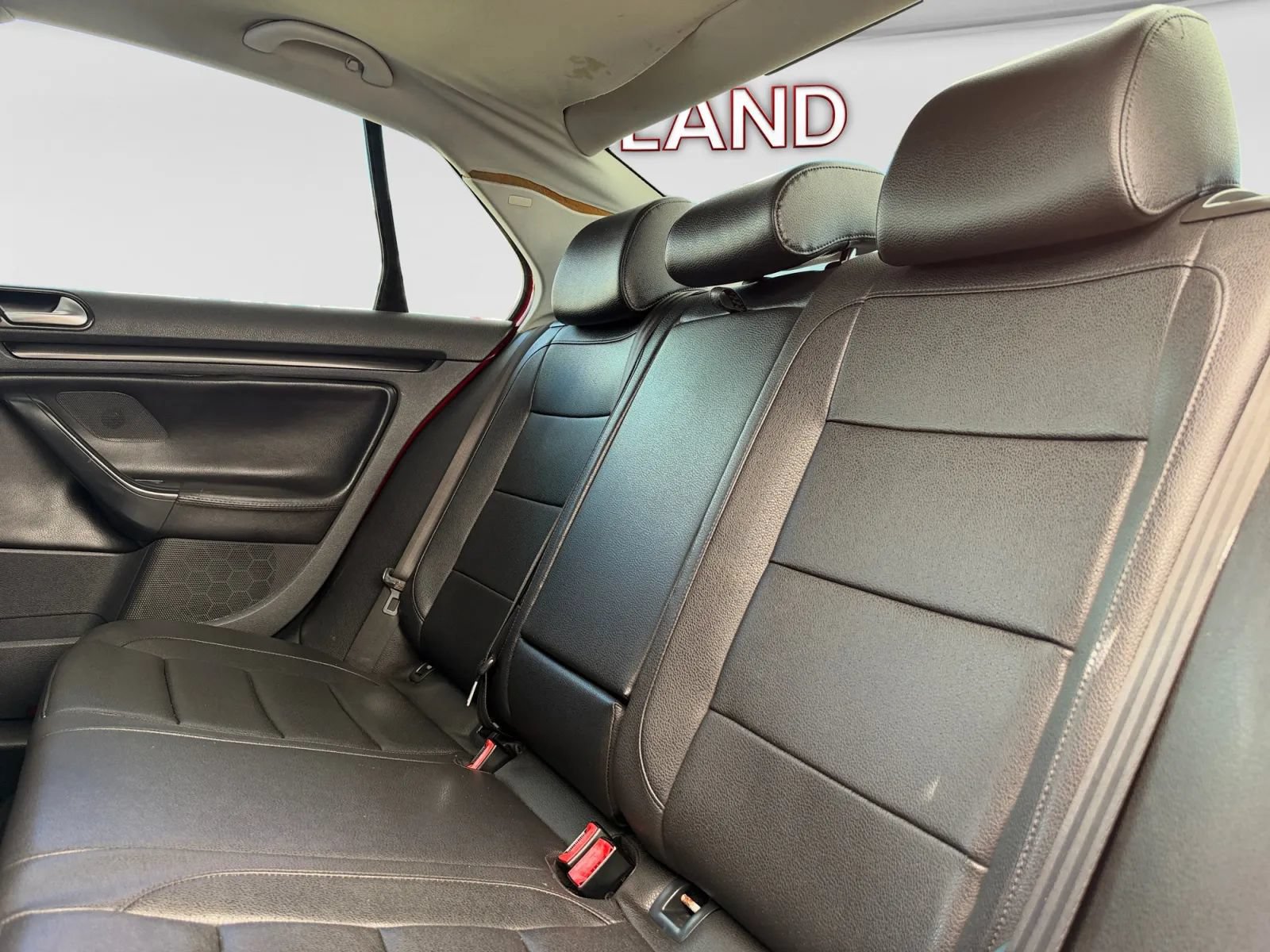 Used 2010 Volkswagen Jetta Limited Edition FWD image 17