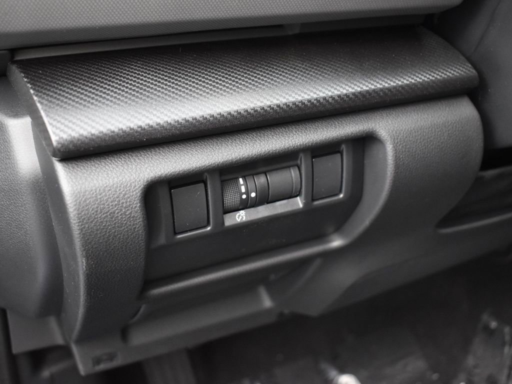 New 2026 Subaru Crosstrek 2.5i Limited image 9