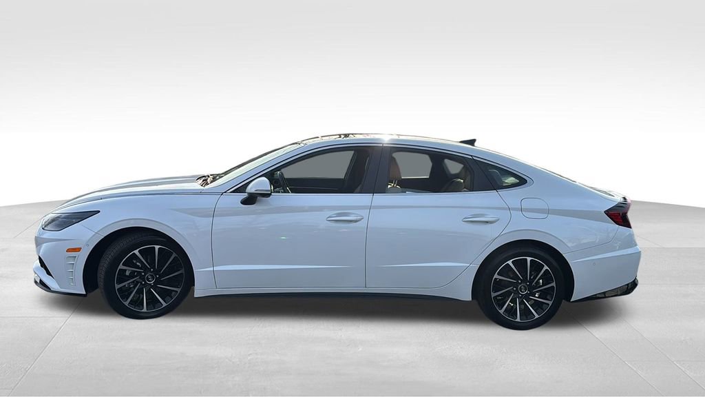 Used 2021 Hyundai Sonata Limited image 4