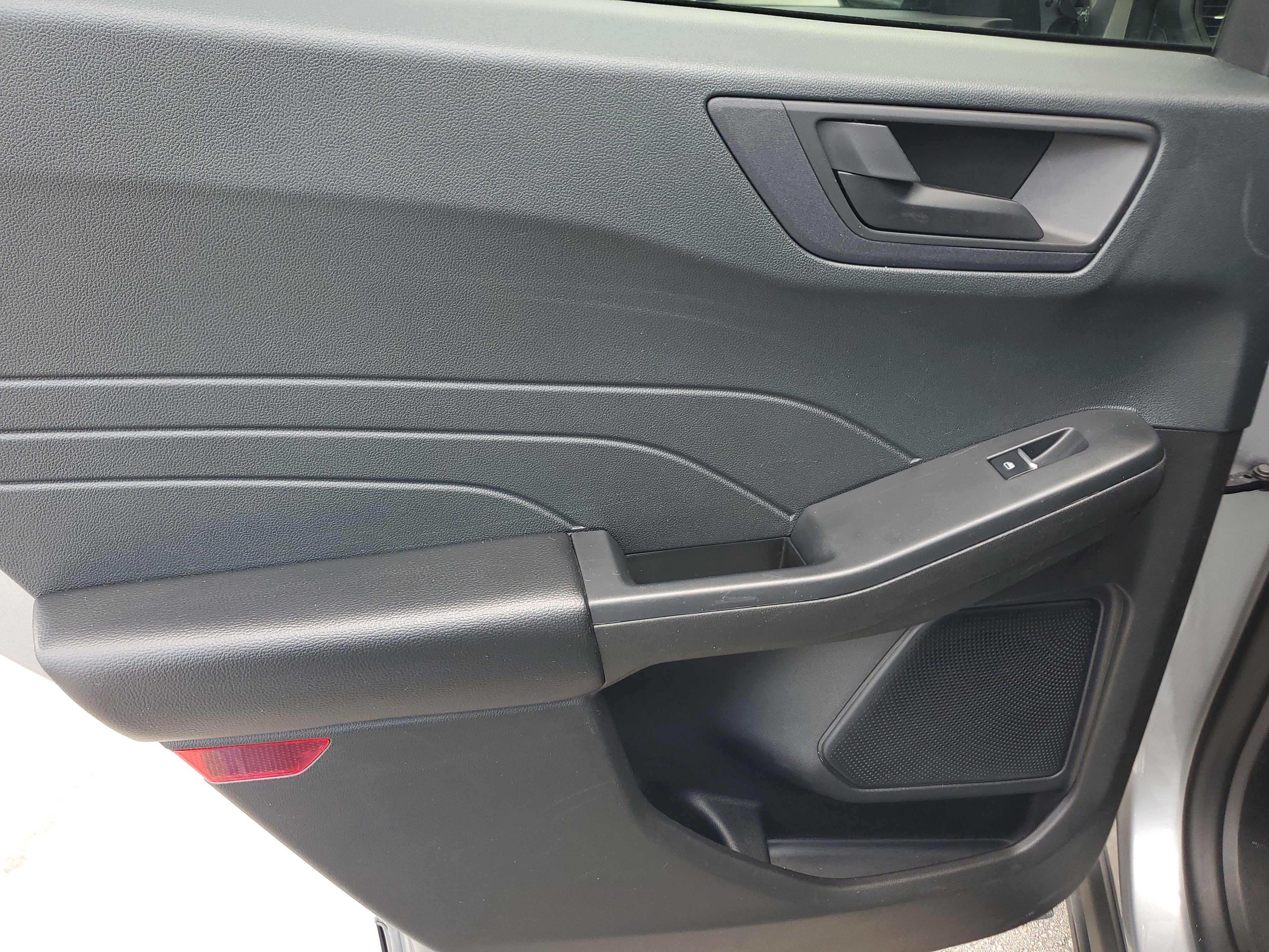 Used 2023 Ford Escape Active image 29