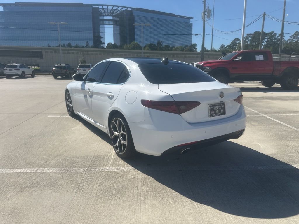 Used 2019 Alfa Romeo Giulia Ti image 7