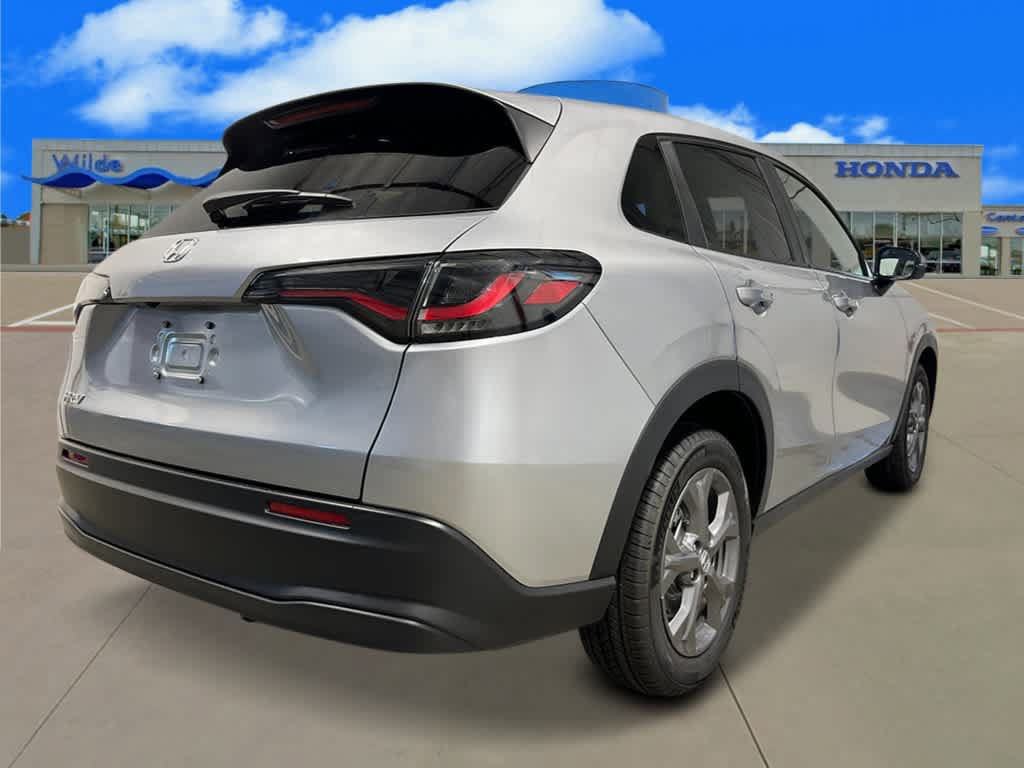 New 2027 Honda HR-V LX image 5