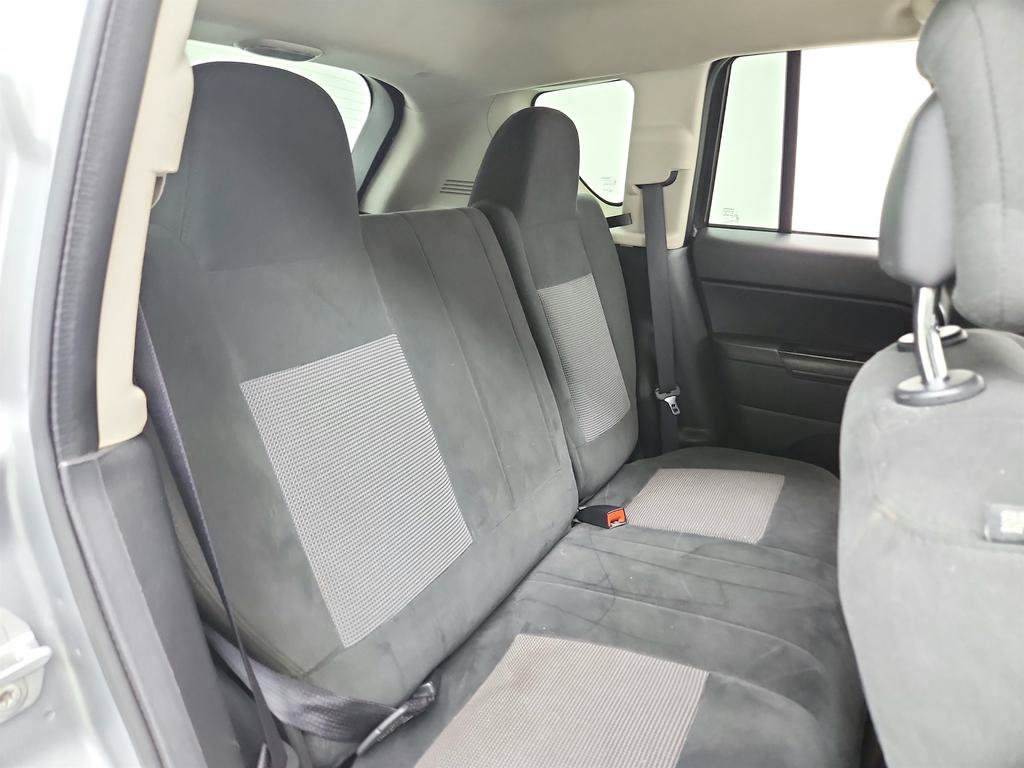 Used 2017 Jeep Compass Sport w/ Power Value Group FWD image 27