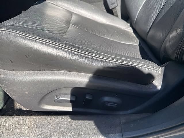 Used 2015 Nissan Altima 2.5 SL w/ Technology Package FWD image 12