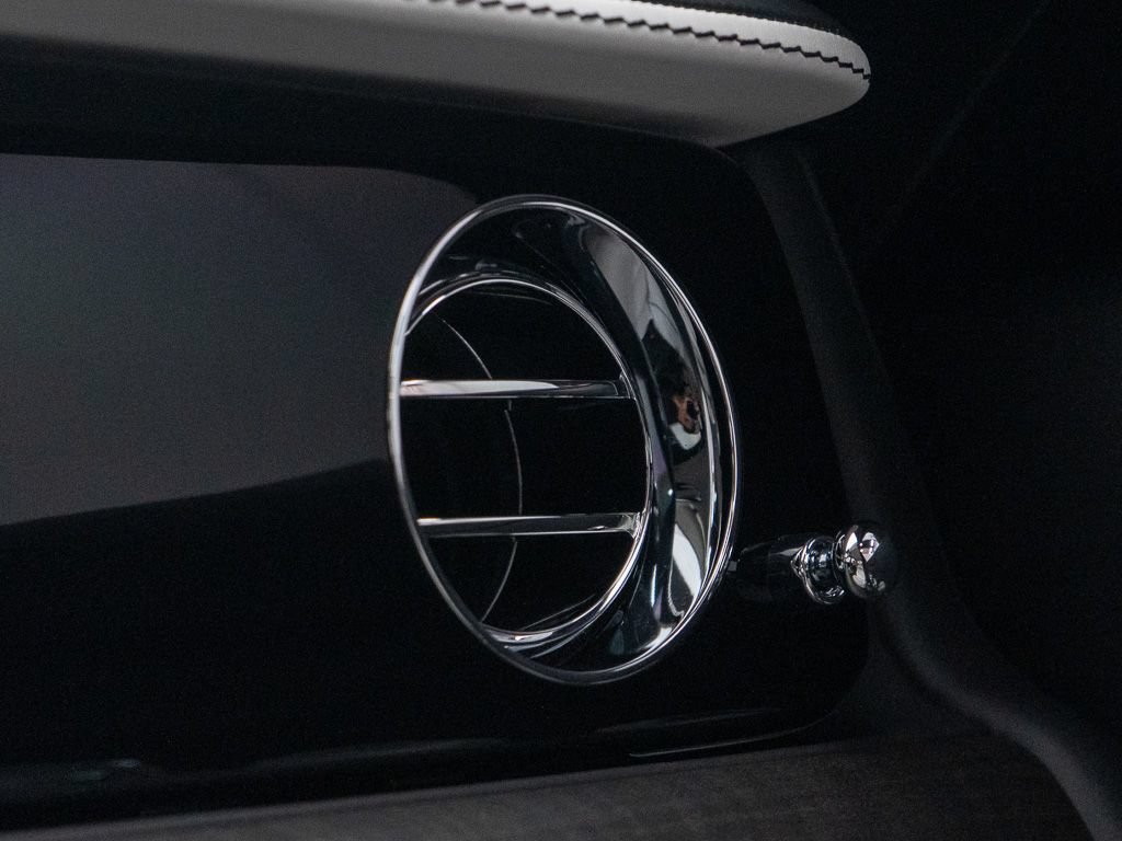Certified 2023 Rolls-Royce Ghost Extended Wheelbase w/ Ghost Package AWD/4WD image 50