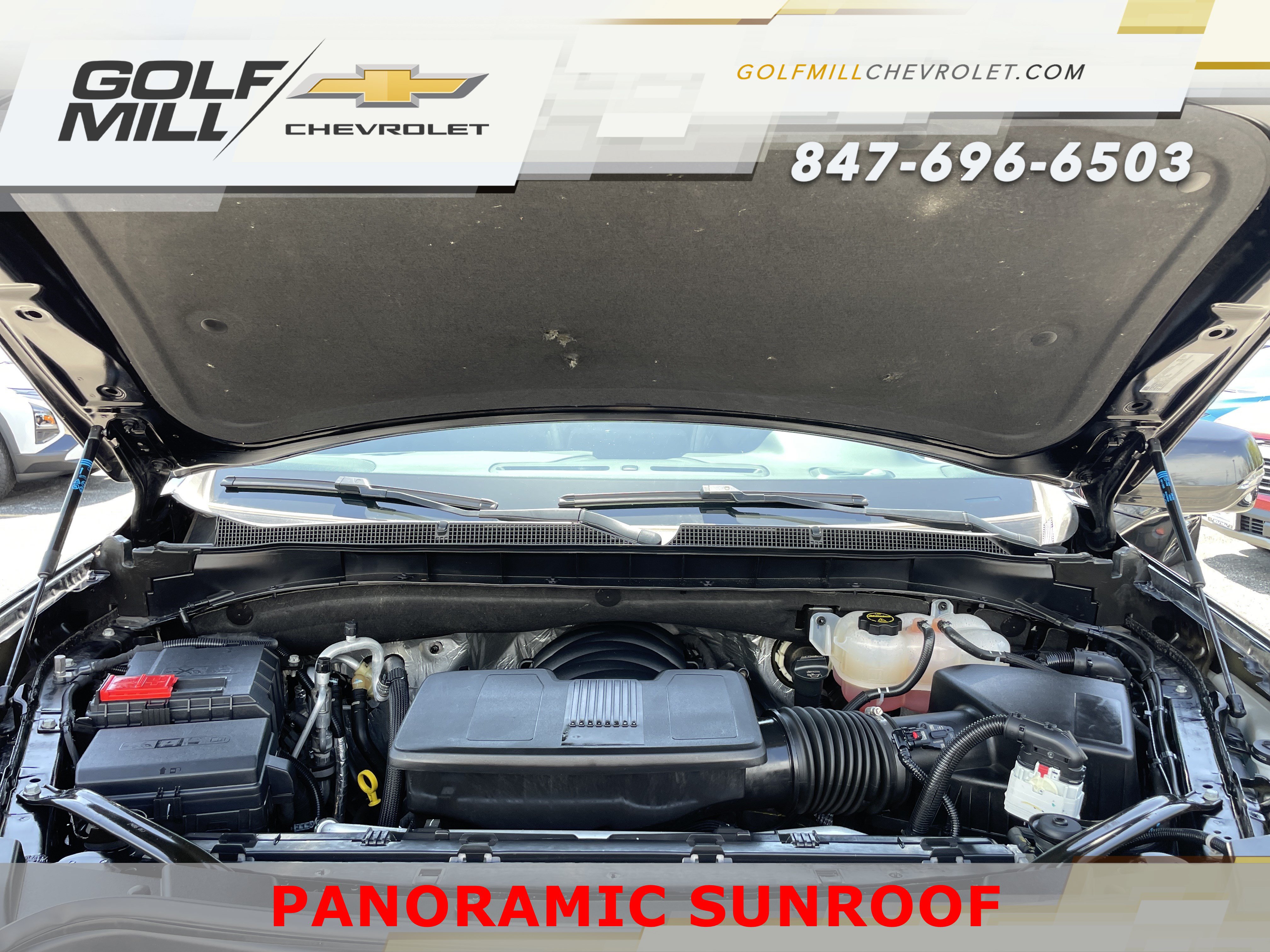 Used 2024 Chevrolet Suburban RST w/ Luxury Package AWD/4WD image 11