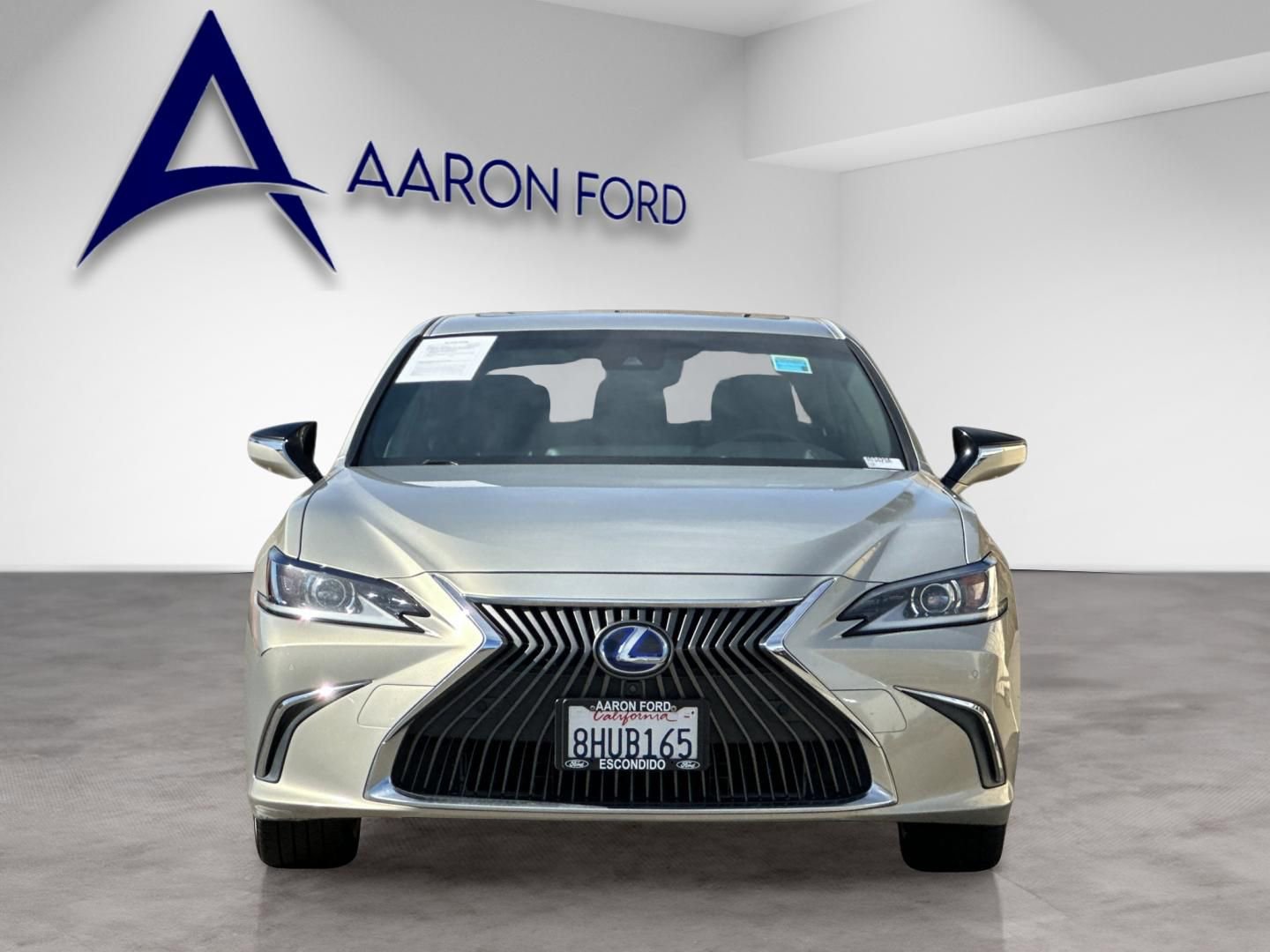 Used 2019 Lexus ES 300h w/ Accessory Package 2 image 8