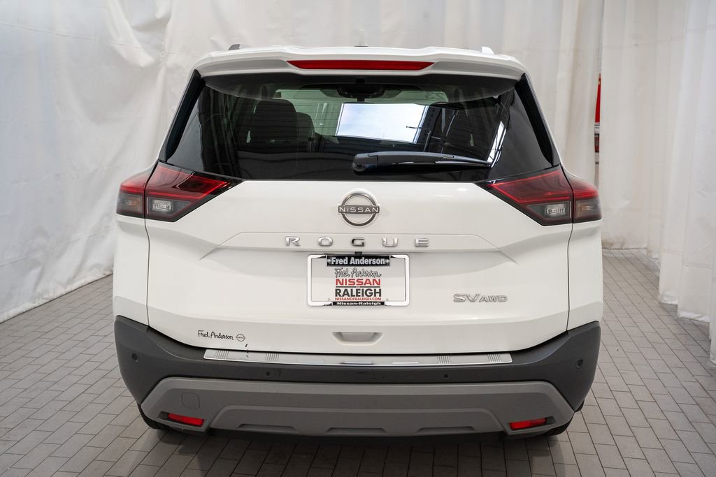 Certified 2023 Nissan Rogue SV w/ SV Premium B Package image 4