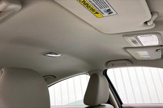 Used 2018 Honda HR-V LX image 22