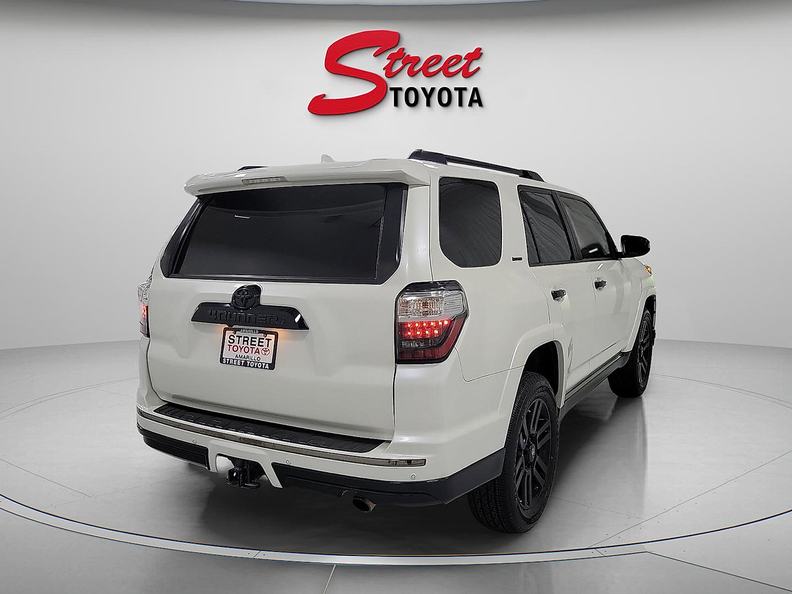 Certified 2021 Toyota 4Runner Nightshade AWD/4WD image 4