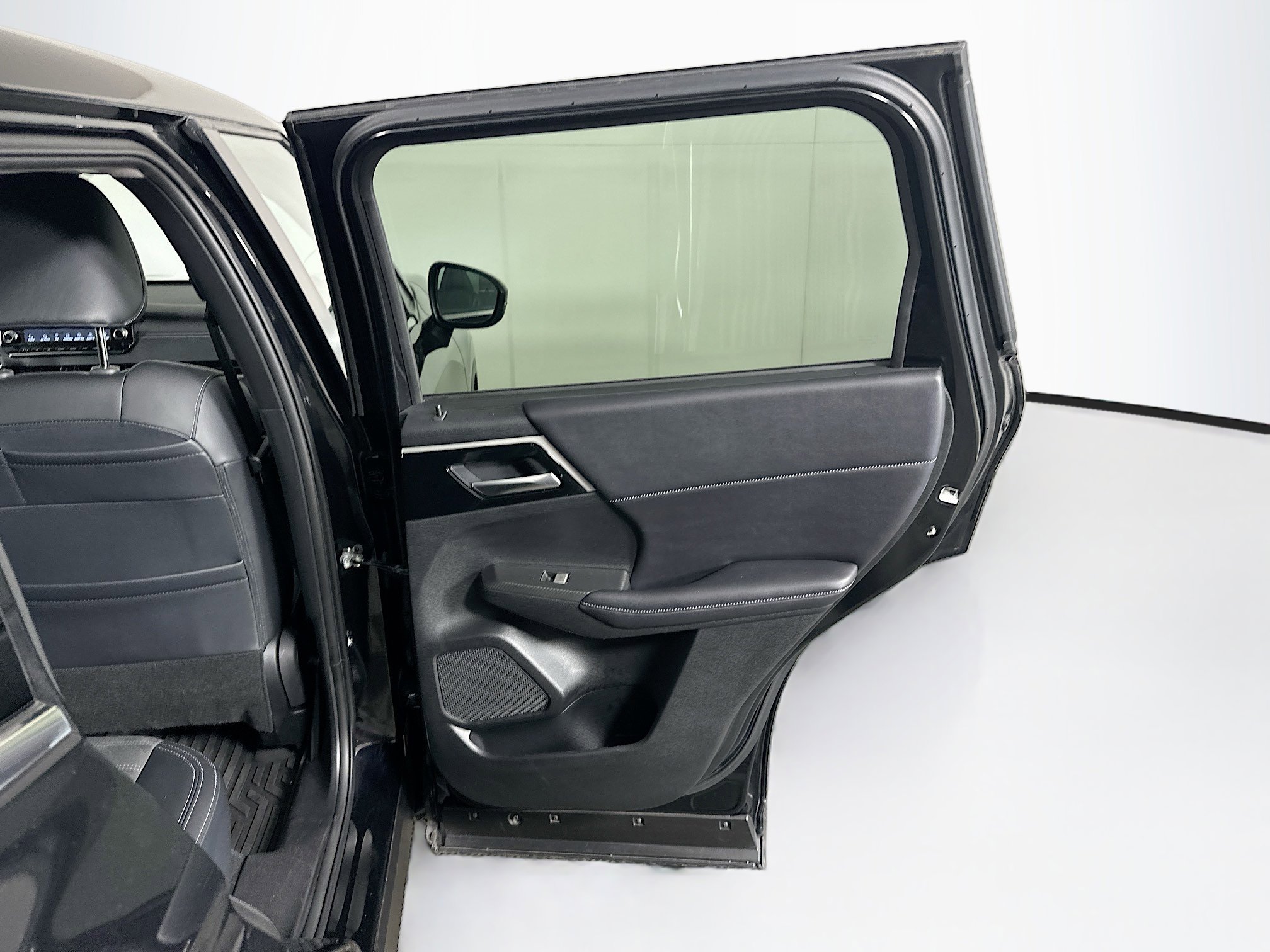Used 2024 Mitsubishi Outlander SE FWD image 31