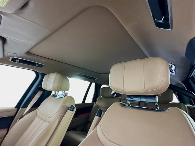 New 2026 Land Rover Range Rover Long Wheelbase Autobiography image 14