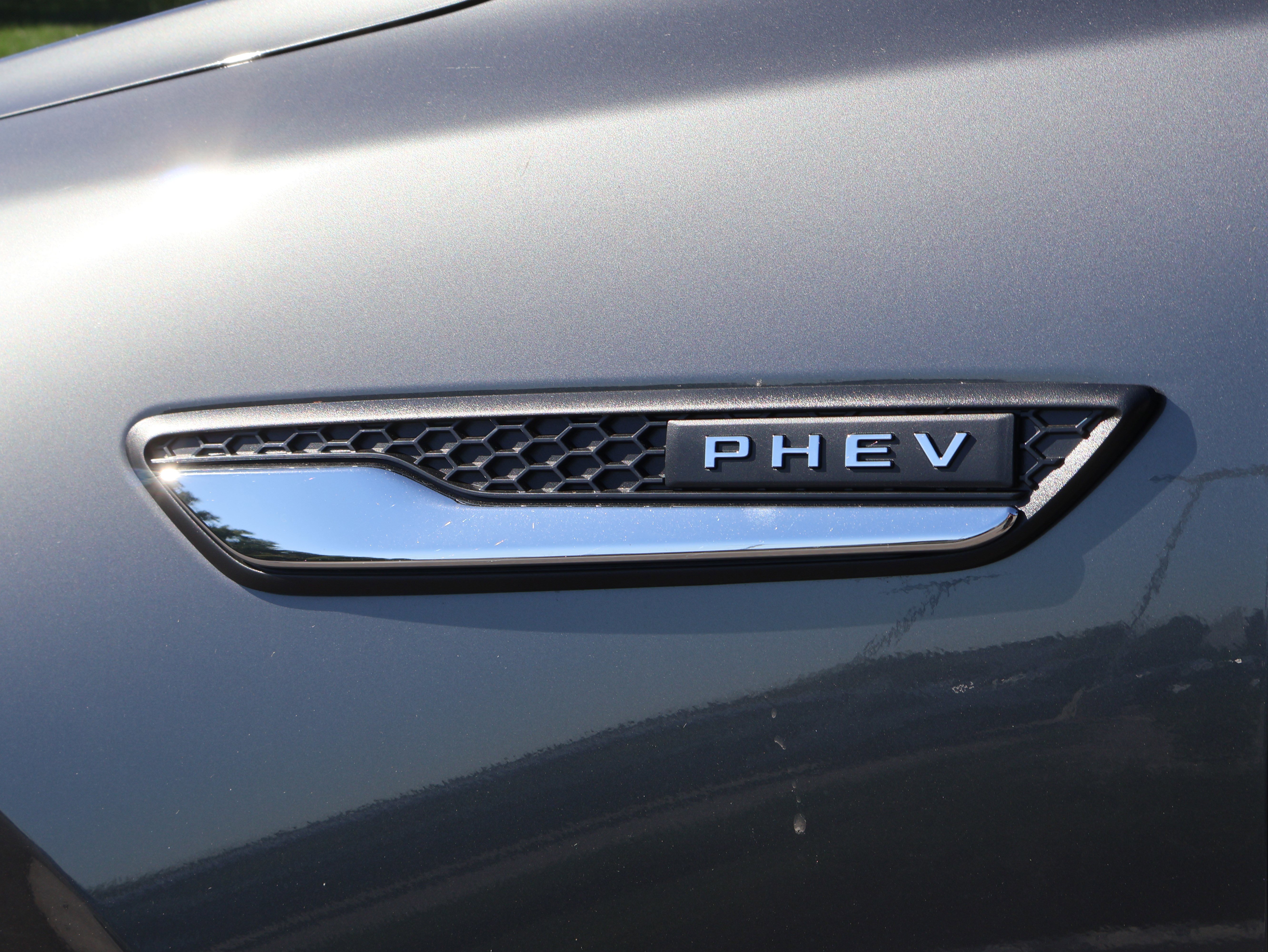 New 2025 MAZDA CX-90 Plug-In Hybrid w/ Preferred image 26