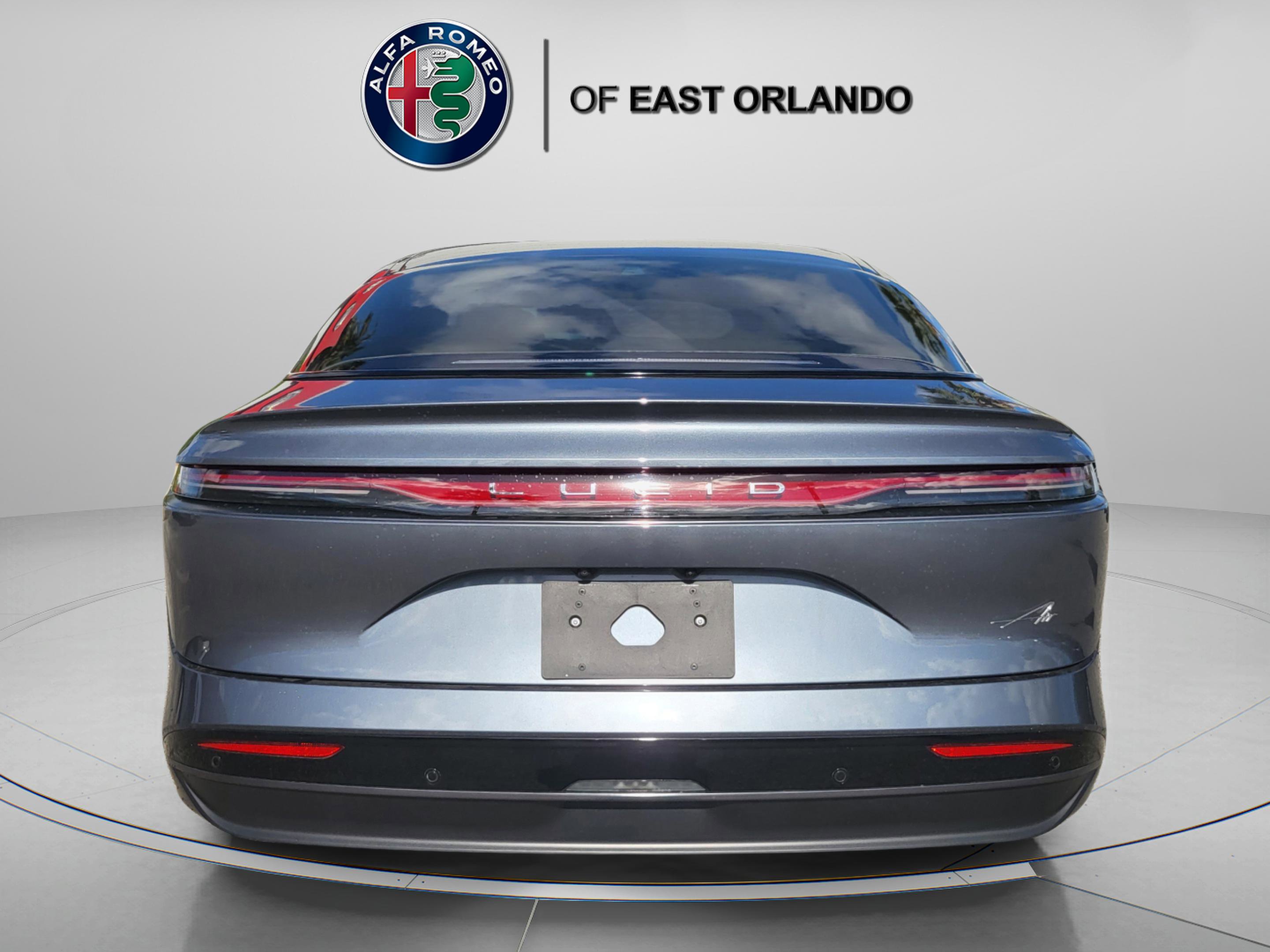 Used 2025 Lucid Air Pure image 7