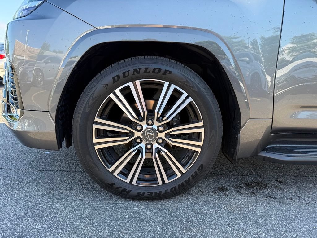 Certified 2025 Lexus LX 600 4WD w/ Accessory Package (2T) image 25