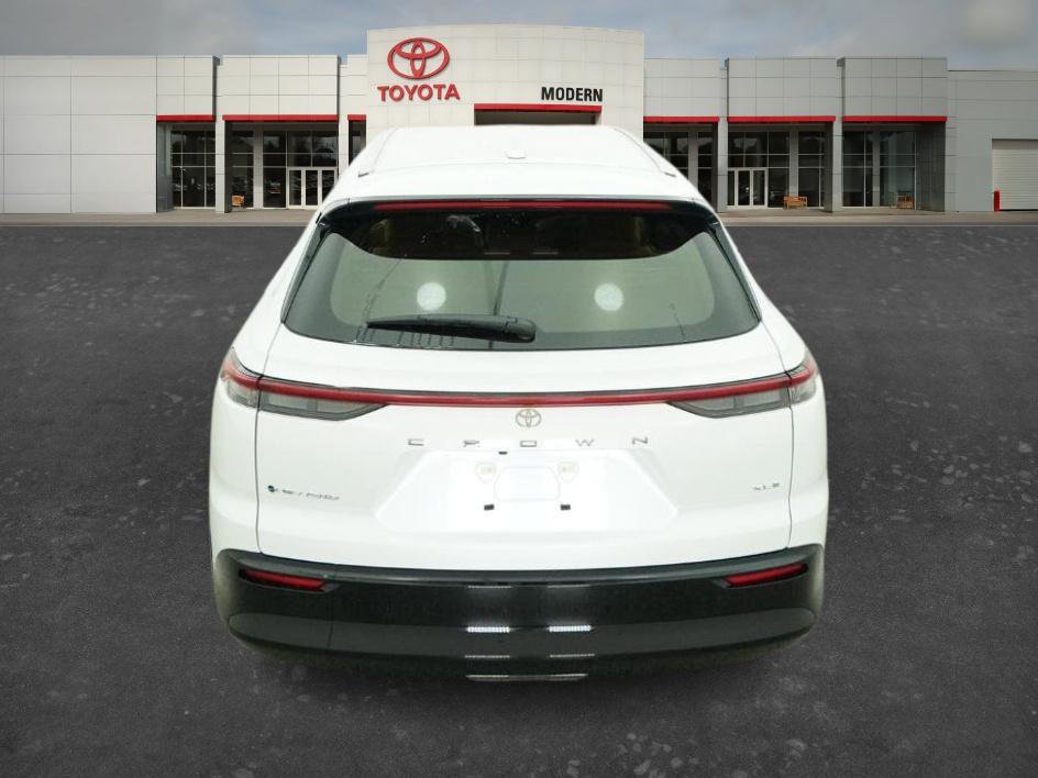 New 2026 Toyota Crown Signia image 5