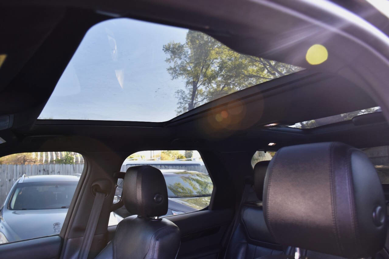 Used 2019 Land Rover Discovery SE AWD/4WD image 26