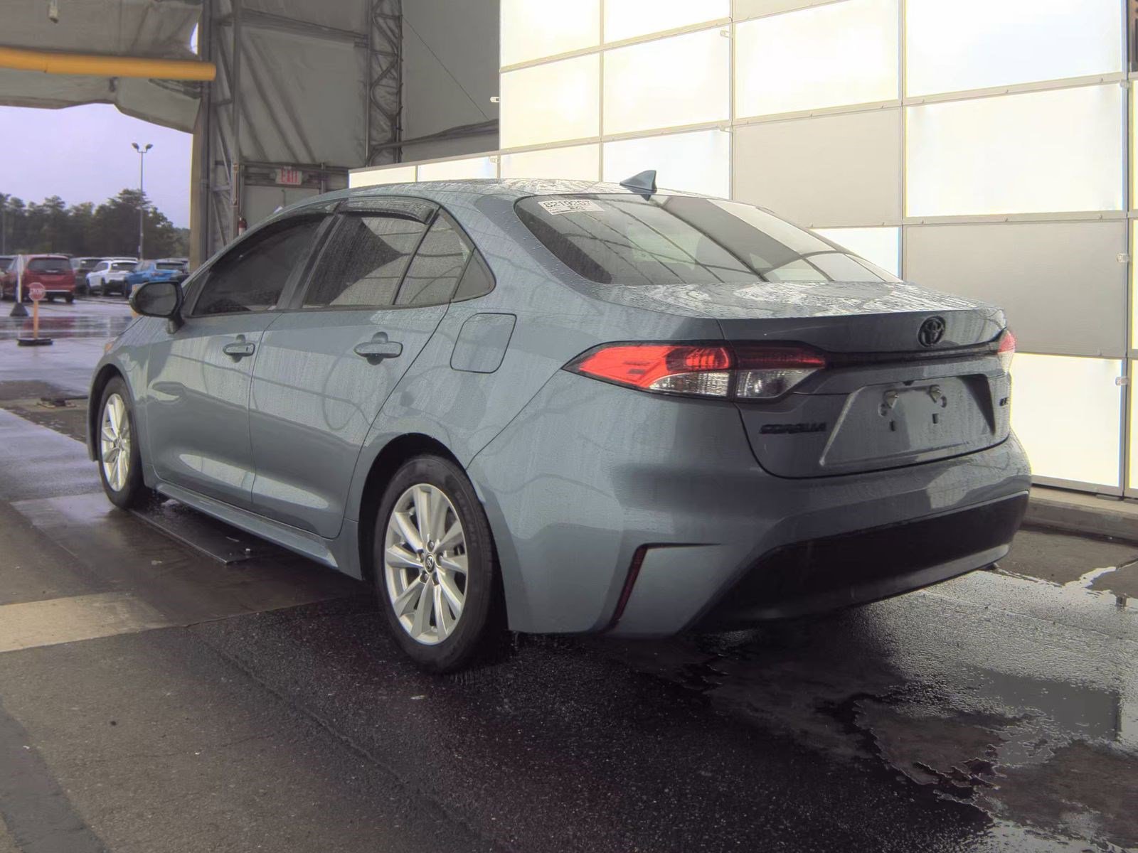 Used 2023 Toyota Corolla LE w/ LE Premium Package FWD image 13