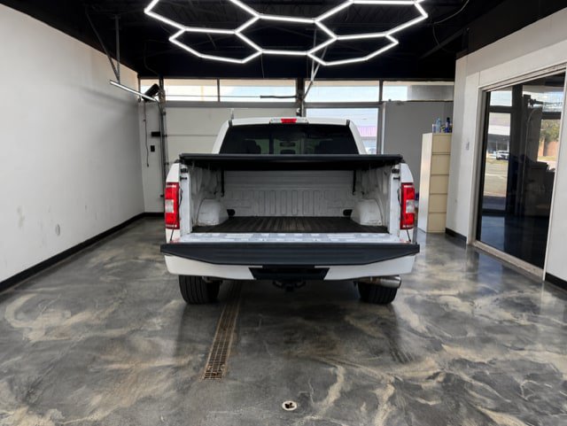 Used 2018 Ford F150 Lariat w/ Equipment Group 502A Luxury AWD/4WD image 7