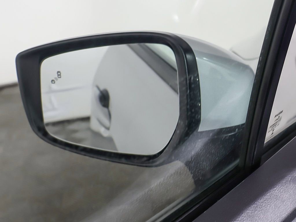 Used 2024 Nissan Versa SV w/ Trunk Package FWD image 31