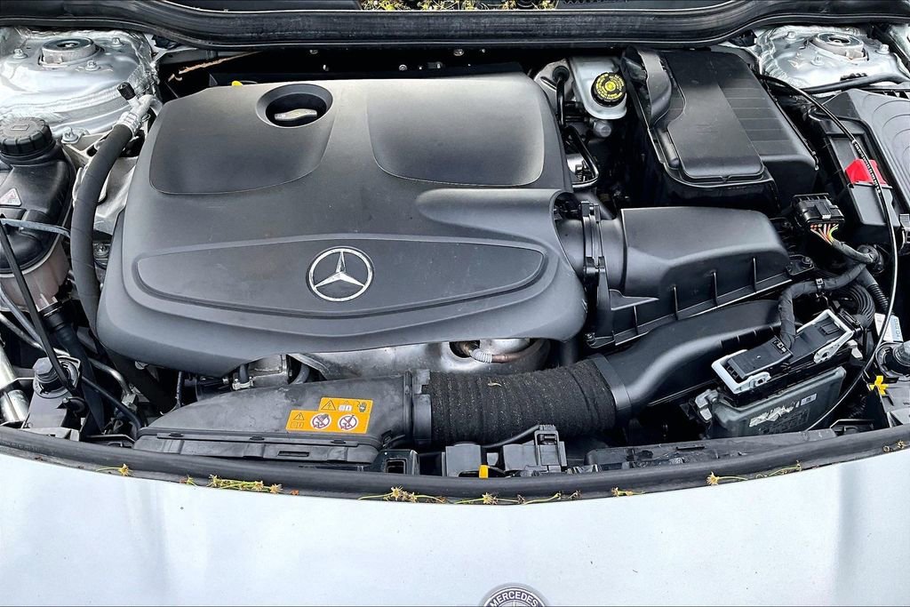 Used 2017 Mercedes-Benz CLA 250 4MATIC image 30