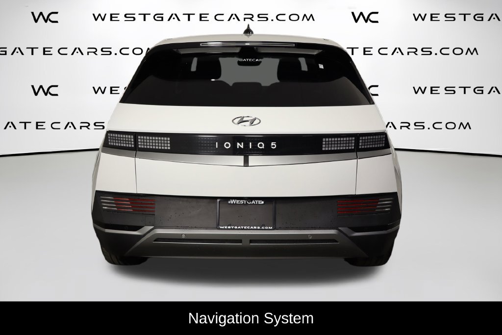 Used 2024 Hyundai Ioniq 5 SEL RWD image 2