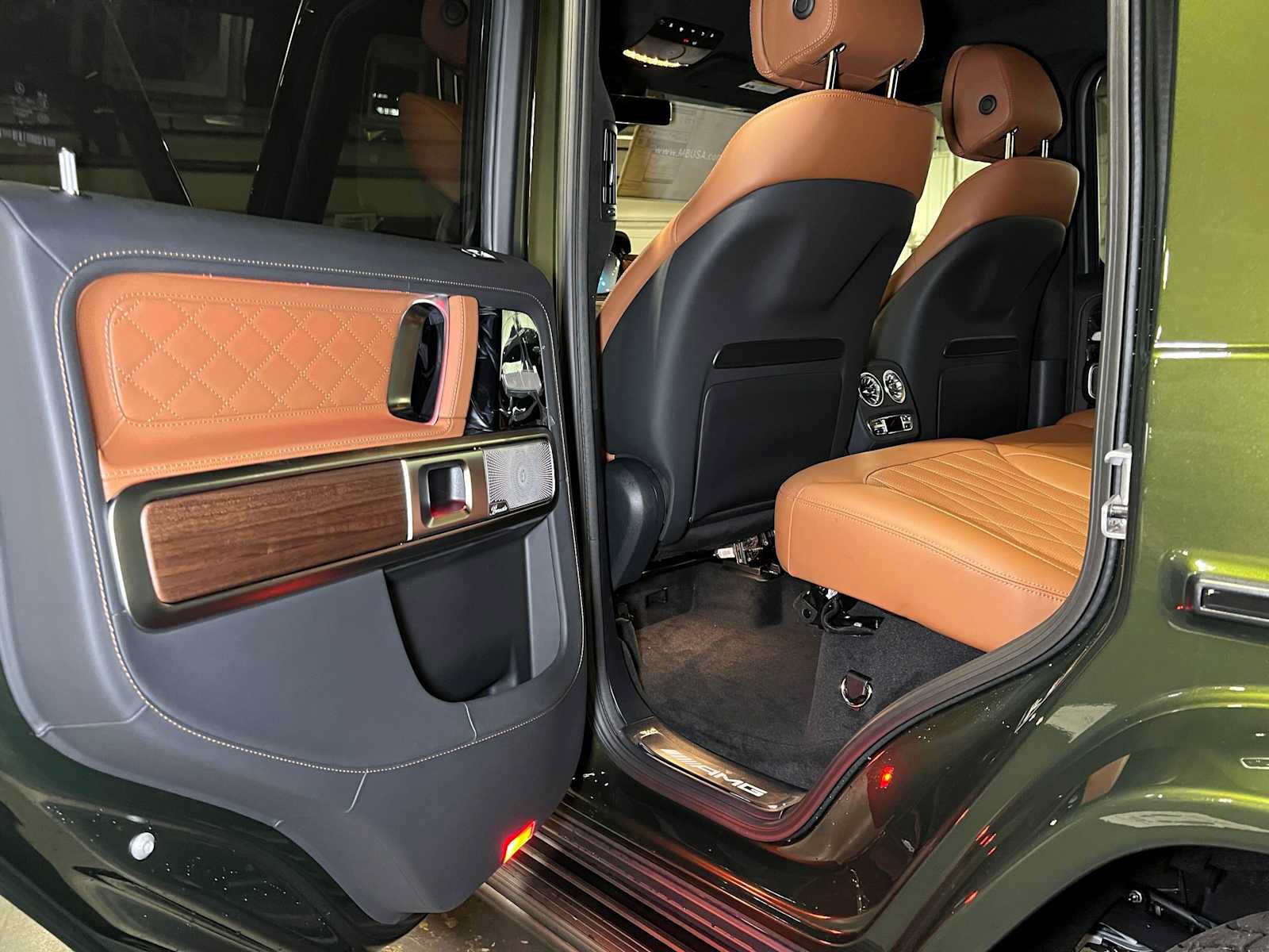 New 2027 Mercedes-Benz G 63 AMG 4MATIC image 17
