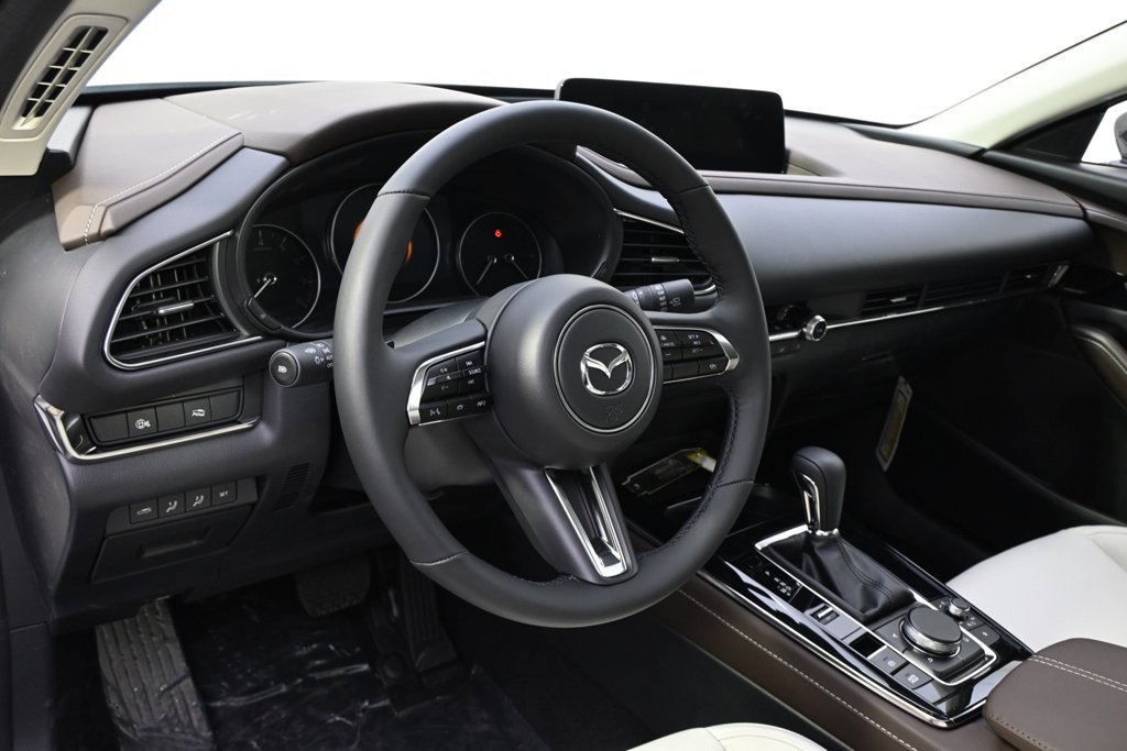New 2025 MAZDA CX-30 2.5 Turbo w/ Premium Package image 11