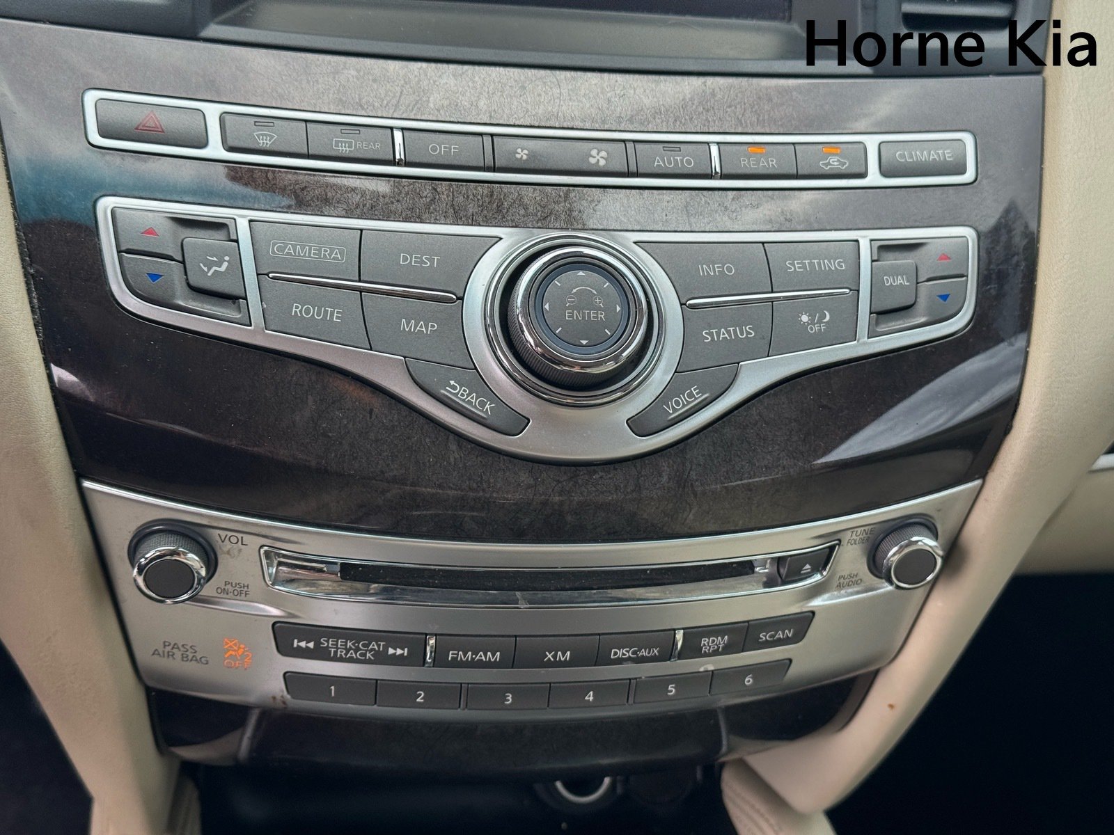 Used 2015 INFINITI QX60 FWD w/ Premium Plus Package image 24