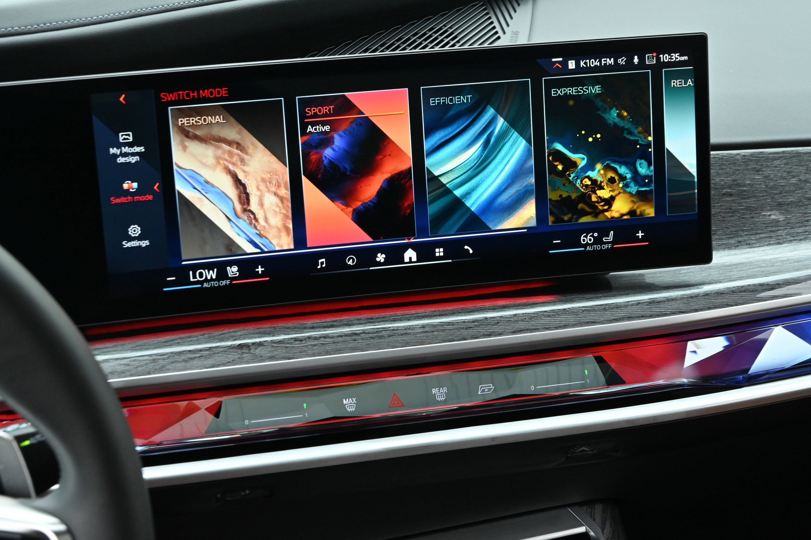 Certified 2024 BMW 760i xDrive AWD/4WD image 24