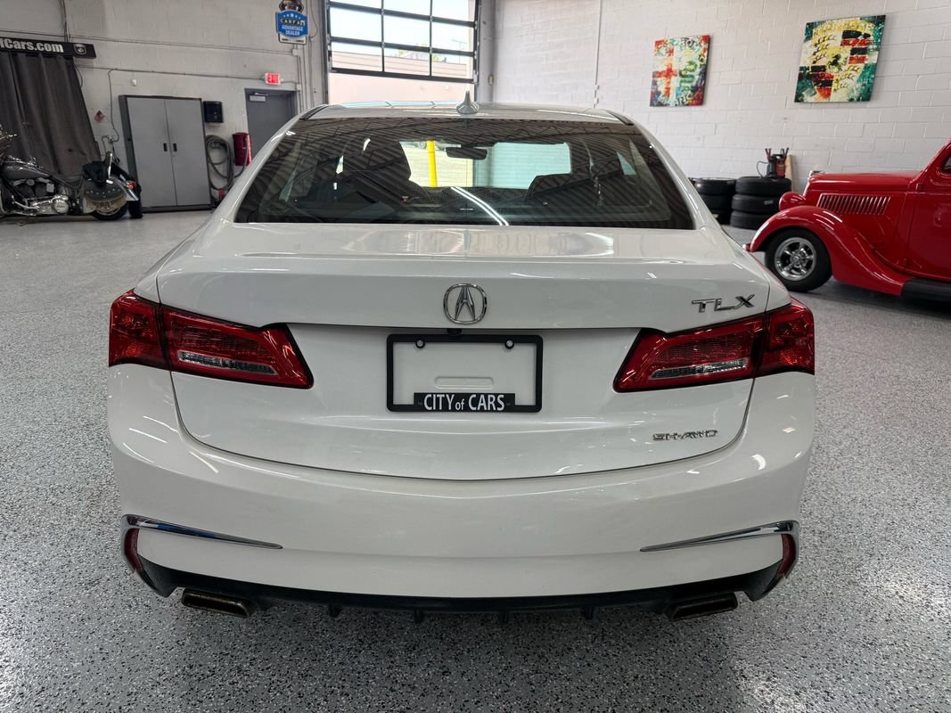 Used 2020 Acura TLX w/ Technology Package AWD/4WD image 4