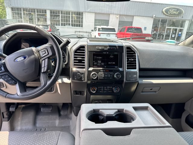 Used 2015 Ford F150 XLT w/ Equipment Group 302A Luxury AWD/4WD image 13