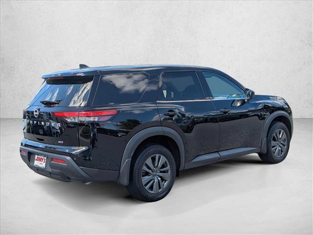 Used 2024 Nissan Pathfinder S image 9