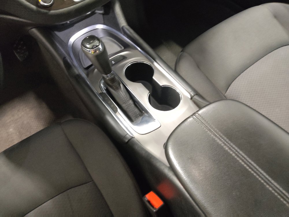 Used 2018 Chevrolet Malibu LT FWD image 26