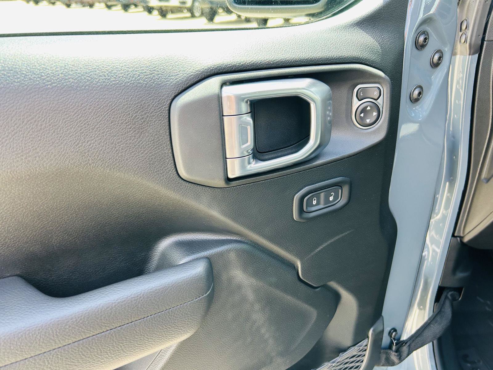 New 2026 Jeep Wrangler Unlimited Sport AWD/4WD image 10