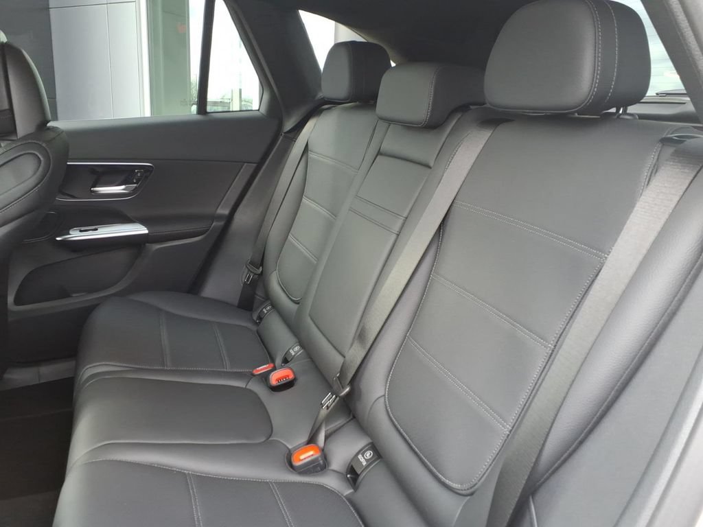 New 2026 Mercedes-Benz GLC 300 4MATIC image 26