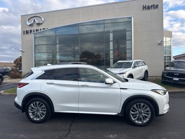 Certified 2023 INFINITI QX50 Luxe image 4