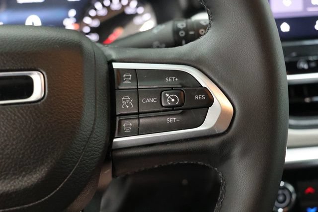 Used 2023 Jeep Compass Limited w/ Sun and Sound Group AWD/4WD image 22