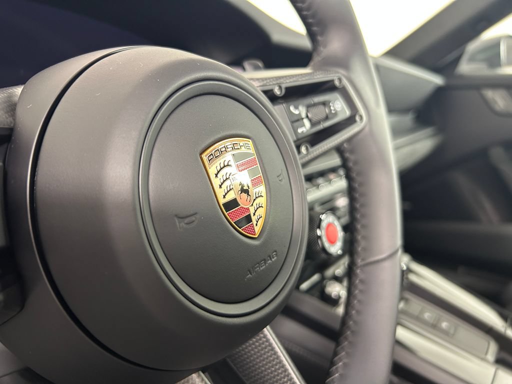 Used 2026 Porsche 911 Carrera GTS RWD image 19